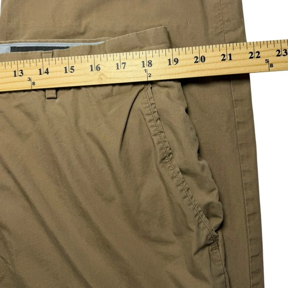 Banana Republic Chinos Mens 38/32 Khaki Straight Leg Cotton Pants